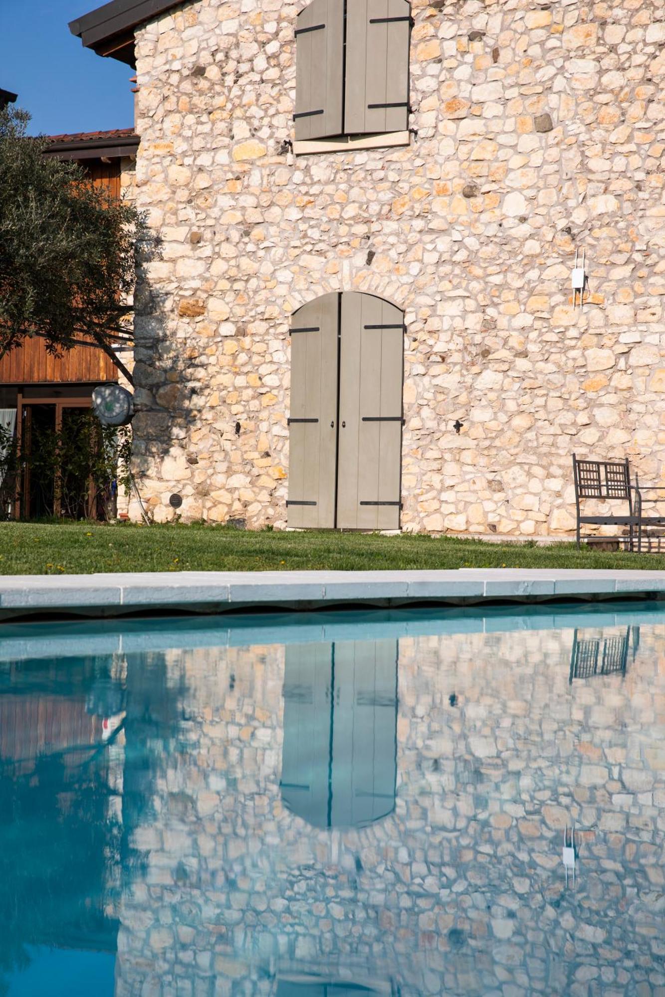 Corte Dei Soavi Suites - Apartments Soave  Exterior foto